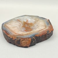 Image 5 of Vide-poche en tranche d'agate cristal bleu vintage 1960 cendrier 