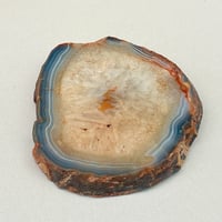 Image 7 of Vide-poche en tranche d'agate cristal bleu vintage 1960 cendrier 