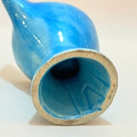 Image 8 of Coquetier poule en faïence bleue de Lili Valentin - Vallauris - années 50 - 60
