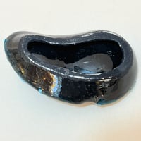 Image 5 of Bougeoir-cendrier vintage 1960 en grès Fat Lava – Poterie du Cyclope, émaux des glaciers