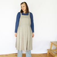 Image 1 of Pleated Linen Apron for Artists with Cross Back Straps and 3 pockets. No25:2