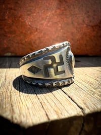 Image 2 of WL&A Handmade Native Old Style Heavy Ingot Repoussé Whirling Log Cigar Band Ring 