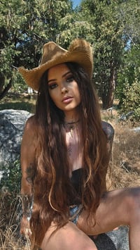 Image 4 of 'ANTLER × ROSARY' necklaces