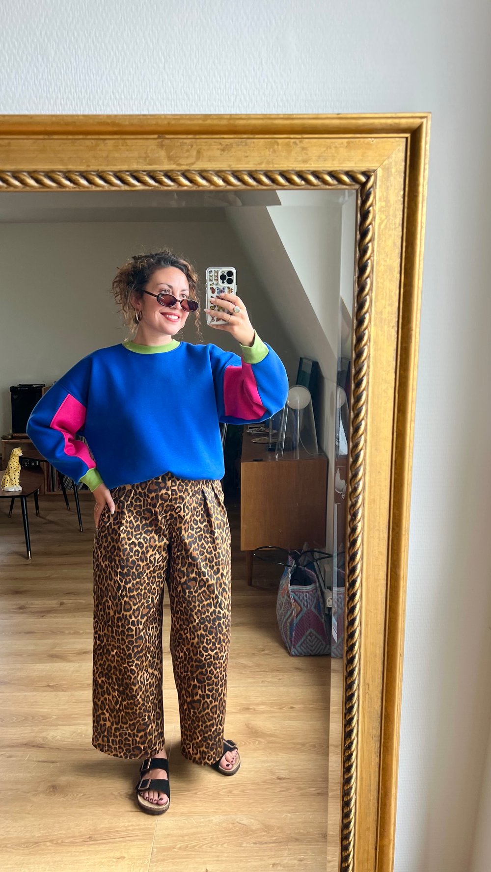 Image of SWEAT APOLLO