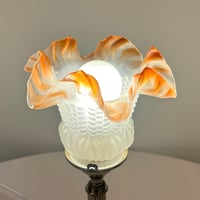Image 3 of Lampe de chevet ancienne métal chromé et opaline tulipe bicolore - 1930