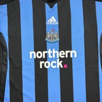 Image 3 of Newcastle United Third Shirt 2009 - 2010 (L)