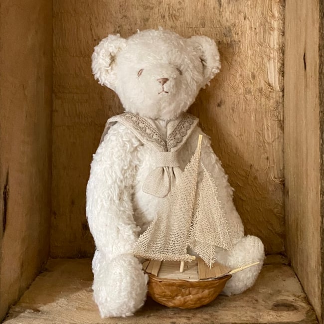 Il était une fois Henri l’ours, Henri au voilier