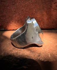 Image 5 of WL&A Handmade High Grade Black Jack Ribbon Heavy Signet Ring - Size 12