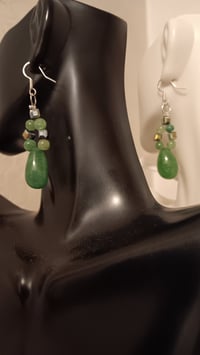 Image 8 of EMERALD TEARDROP AND BEADS WITH HEMATITE CUBES