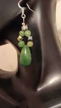 Image 2 of EMERALD TEARDROP AND BEADS WITH HEMATITE CUBES