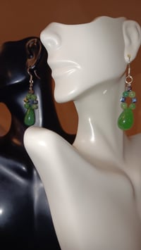 Image 7 of EMERALD TEARDROP AND BEADS WITH HEMATITE CUBES