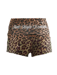 Leopard HQ Bottom