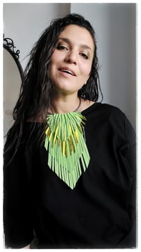 Image 4 of Collana in pelle artigianale CROW SMALL - Lime- 10% off