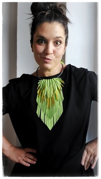 Image 11 of Collana in pelle artigianale CROW SMALL - Lime- 10% off