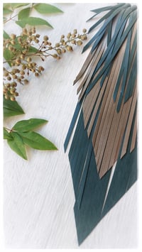 Image 4 of CROW MEDIUM Necklace - Dark Green