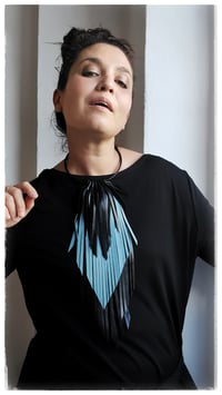 Image 6 of CROW MEDIUM Necklace - neroIndaco