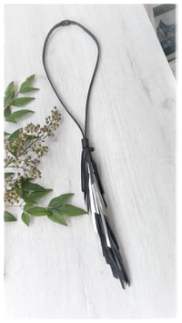 Image 2 of Collana in pelle artigianale SIRENA - NeroSilver