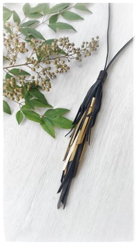 Image 4 of Collana in pelle artigianale SIRENA - NeroOro