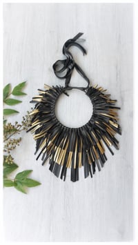 Image 1 of Collana in pelle artigianale ZIEGFELD - NeroOro