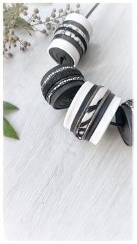 Image 5 of ERZULIE MAXI necklace - "Cilindri"