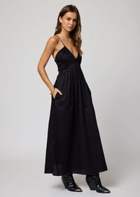 Image 2 of Nikke Maxi 