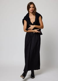 Image 4 of Nikke Maxi 