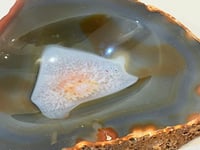 Image 5 of Copy of Vide-poche en tranche d'agate cristal bleu - marron - vintage 1960 cendrier 