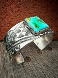 Image 3 of WL&A Handmade Heavy Ingot Emerald Valley Turquoise Cross Roads Cuff - Size 7 to 7.5" Wrist