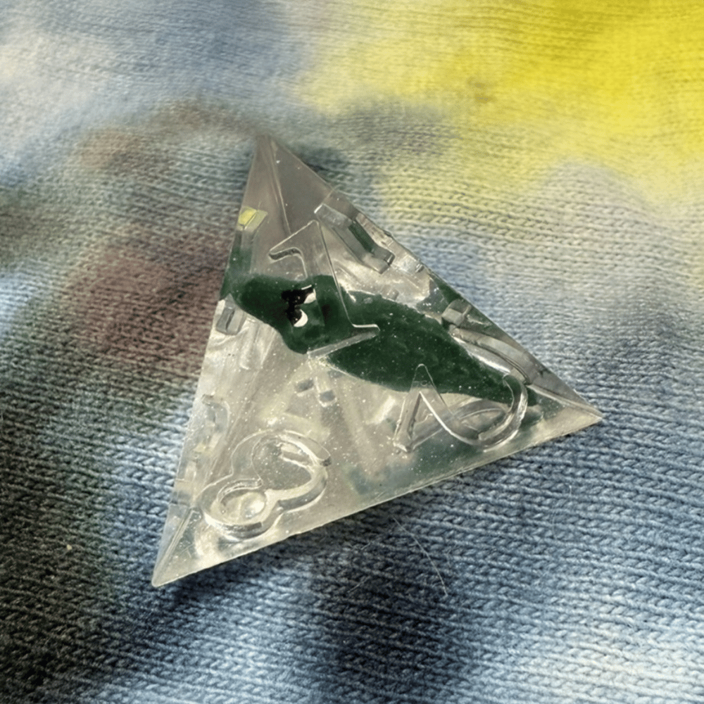Image of Gator Filled D4 (Pyramid)
