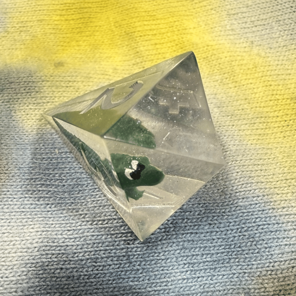 Image of Gator Filled D4 (Gem)