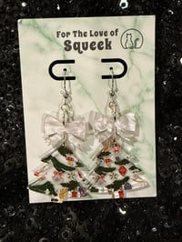 Image of *Christmas Tree with Bow!