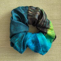 Image 2 of Let autumn fall on me scrunchie 4