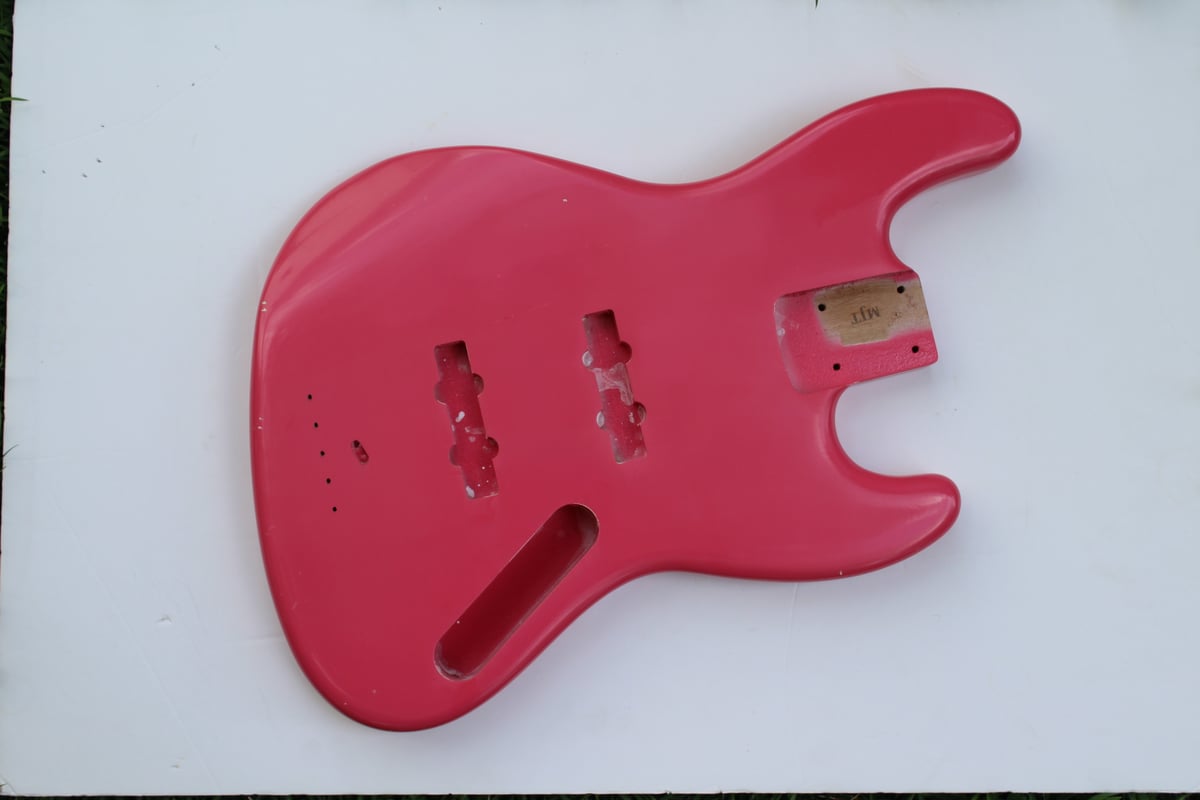 MJT JBT Jazz Bass Body – Pink nitro finish with ''Light' Relic