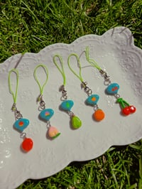 Image 2 of Animal crossing fruit