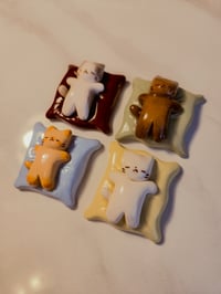 Image 3 of Sleepy kitty