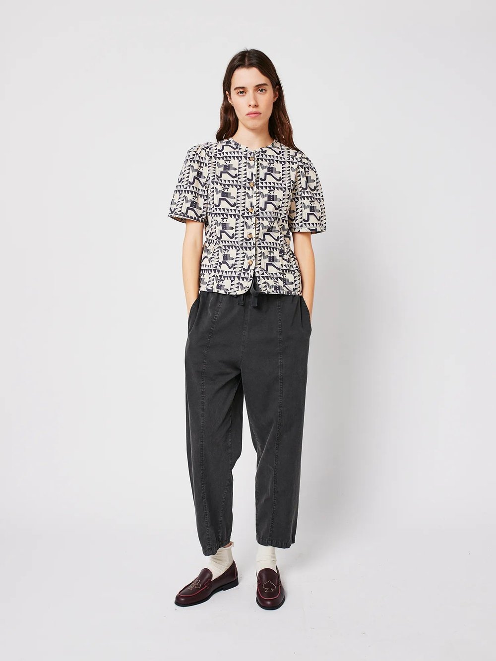 Image of 2-Pantalón cocoon gris oscuro