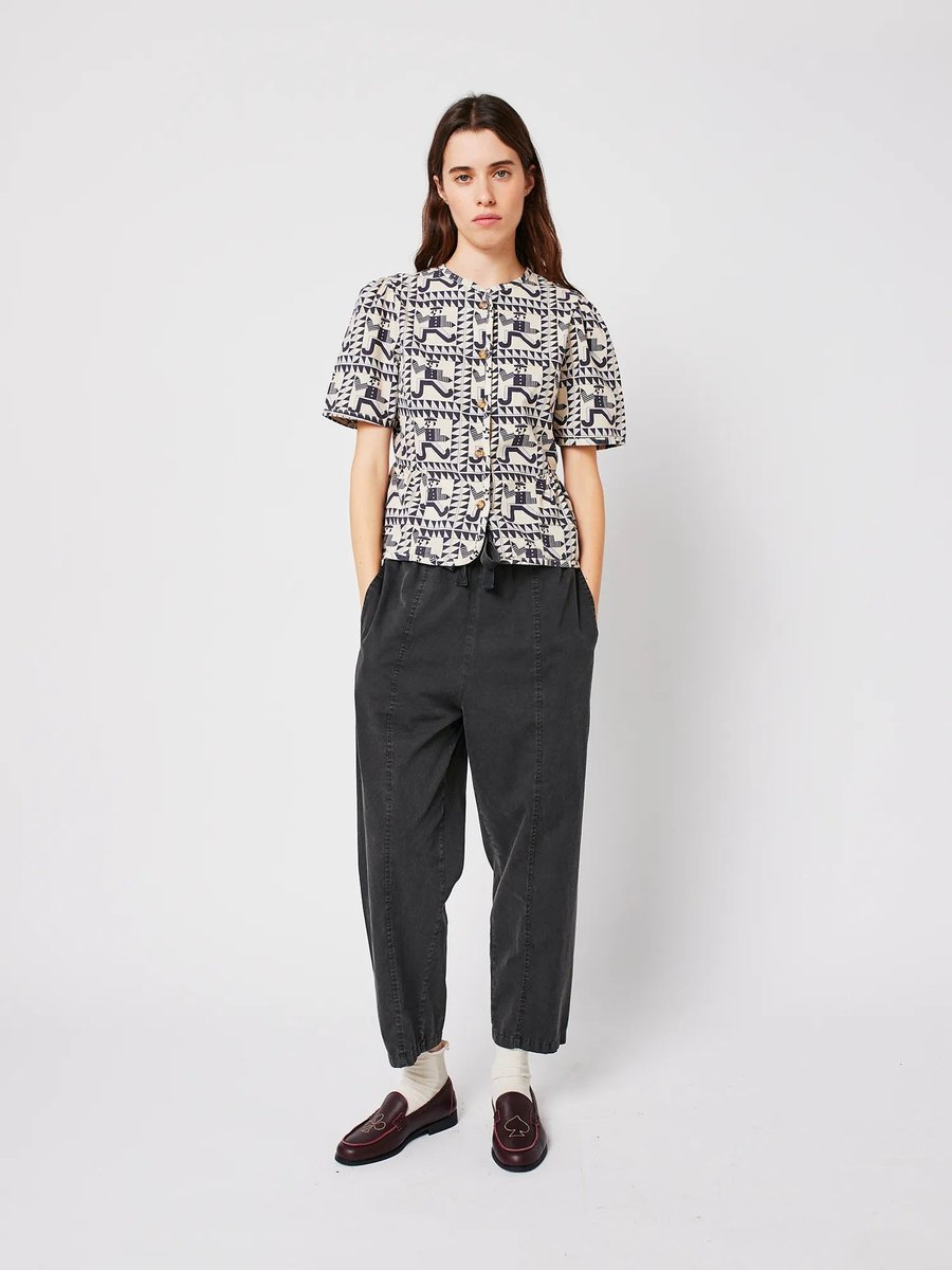 Image of 2-Pantalón cocoon gris oscuro 