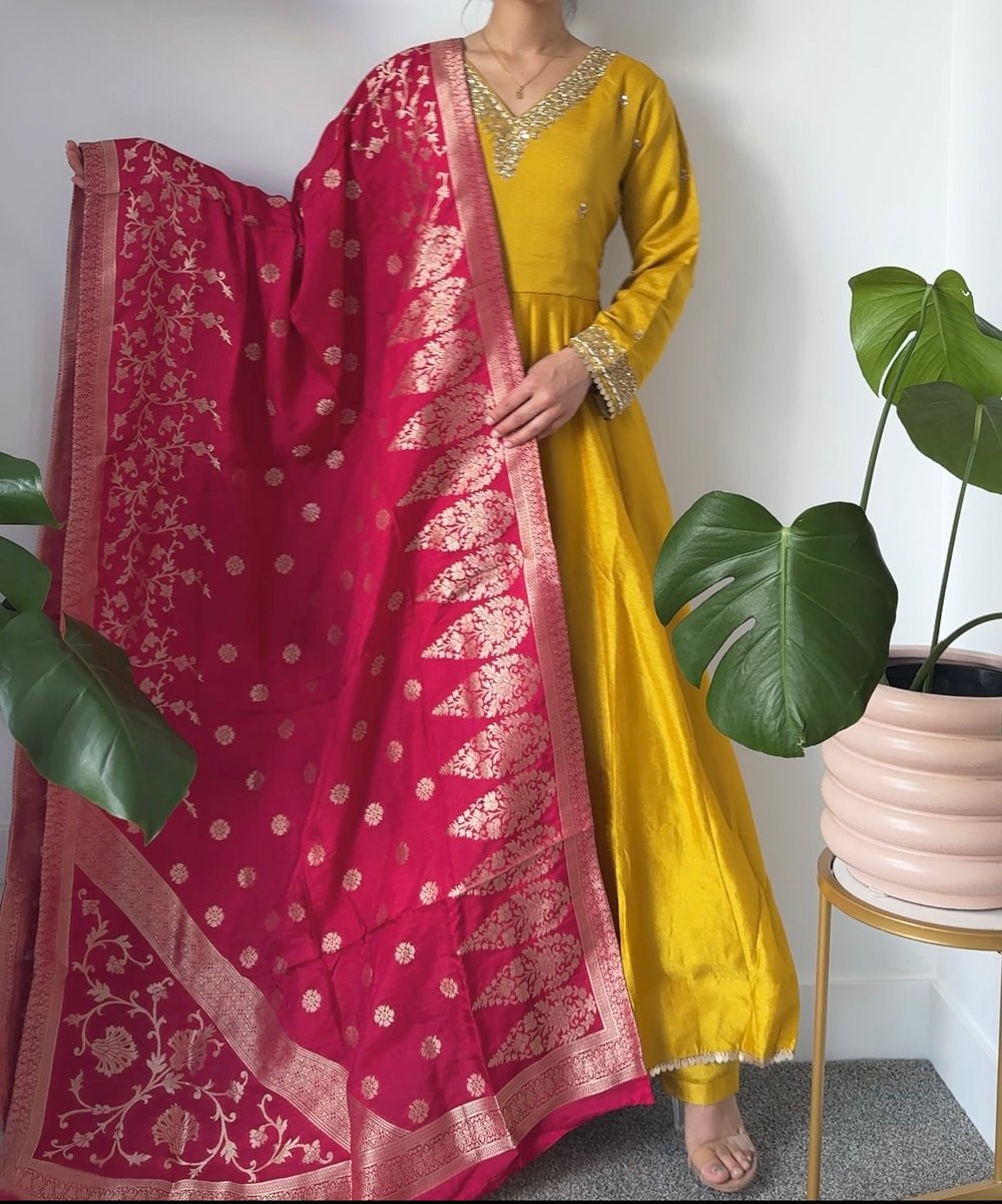 Image of Yellow three piece anarkari kurtha set 