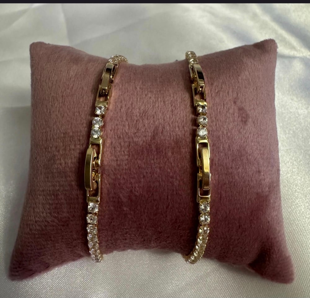 Image of Clover 🍀 