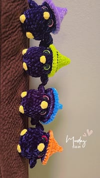 Image 5 of Crow With A Witch Hat