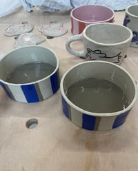 Image 3 of Dog Bowl Stripes
