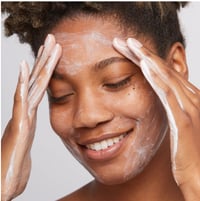 Image 3 of 🌸 Savon Anti-Taches & Anti-Acné à la Rose 🌸