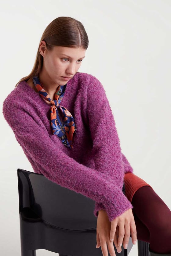 Image of Jersey de punto con texturas  color buganvilla. Compañía Fantástica