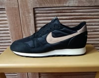 Image 1 of NIKE MR1 SIZE 8.5US 42EUR