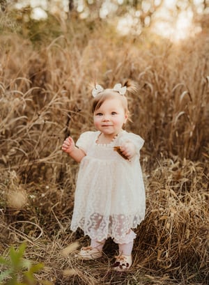 Image of Fall 2025 FULL Family Session | {Retainer Fee ONLY}