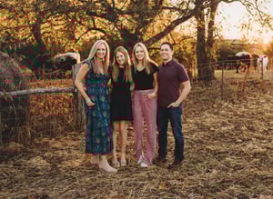 Image of Fall 2025 FULL Family Session | {Retainer Fee ONLY}