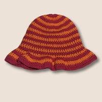 Chapeau rose et orange