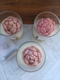 Image 6 of Tropical and Season Candles