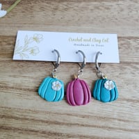 Image 4 of Pumpkin Stitch Markers for Crochet and Knitting