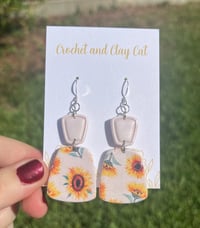 Image 7 of Sunflower Fall Earrings 